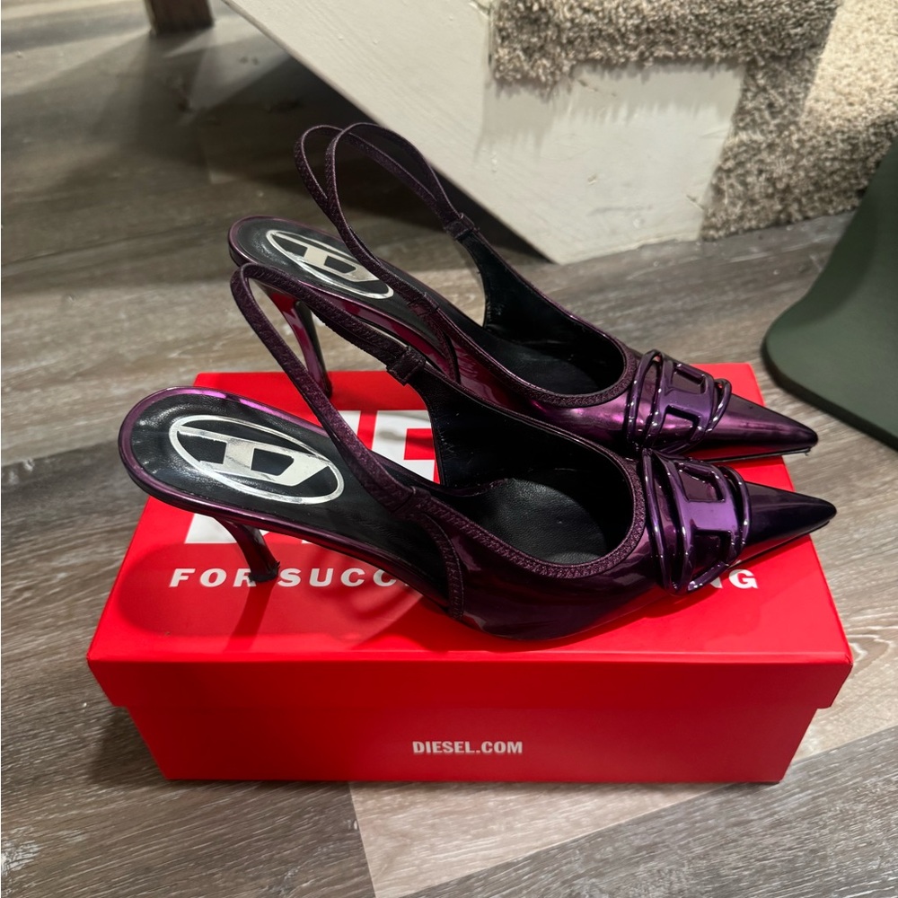 Diesel Purple Slingback Heels with Sophisticated Silhouette